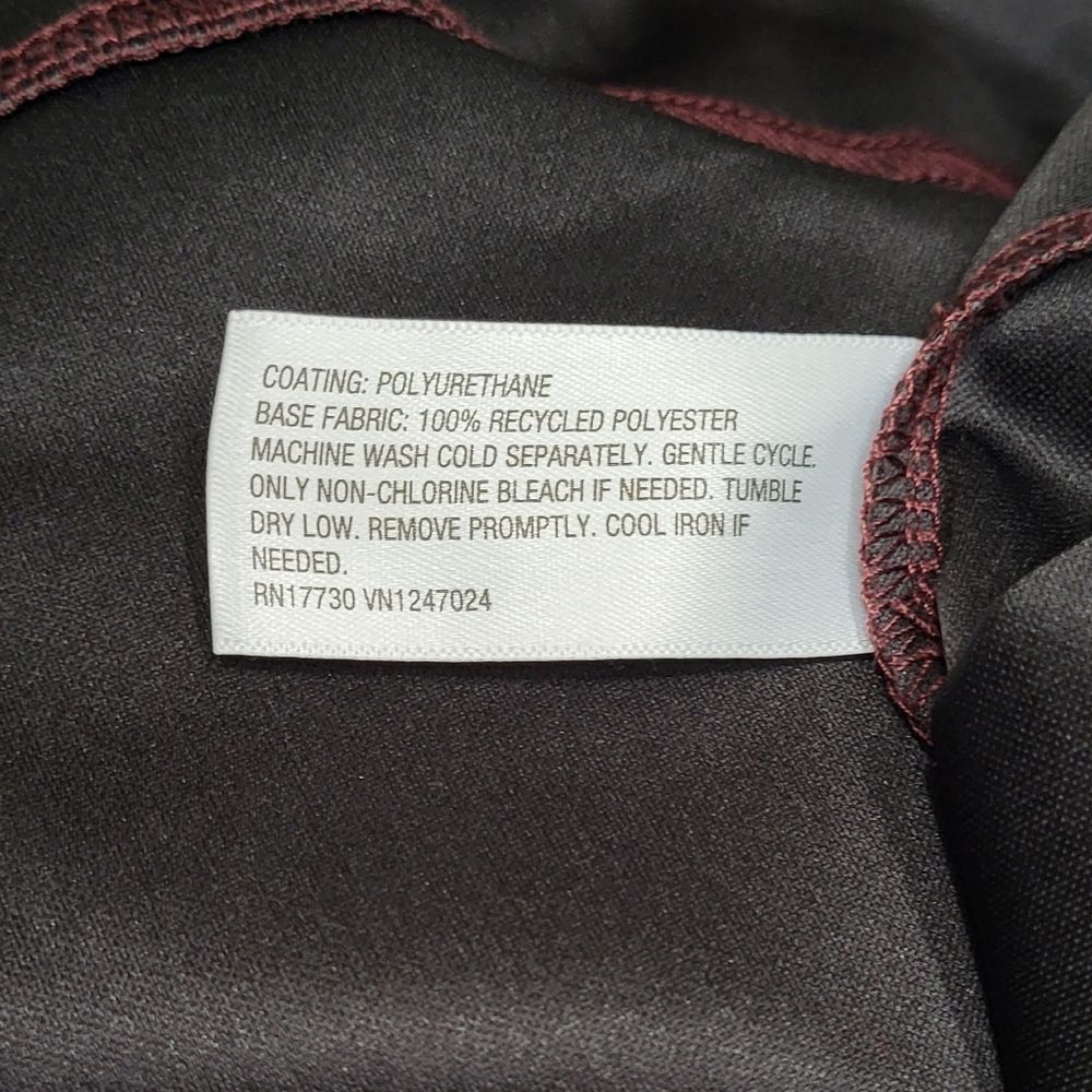 Wild Fable Women's NWT Burgundy High-Rise Faux Leather Straight Cargo Pants 2X - Picture 8 of 8